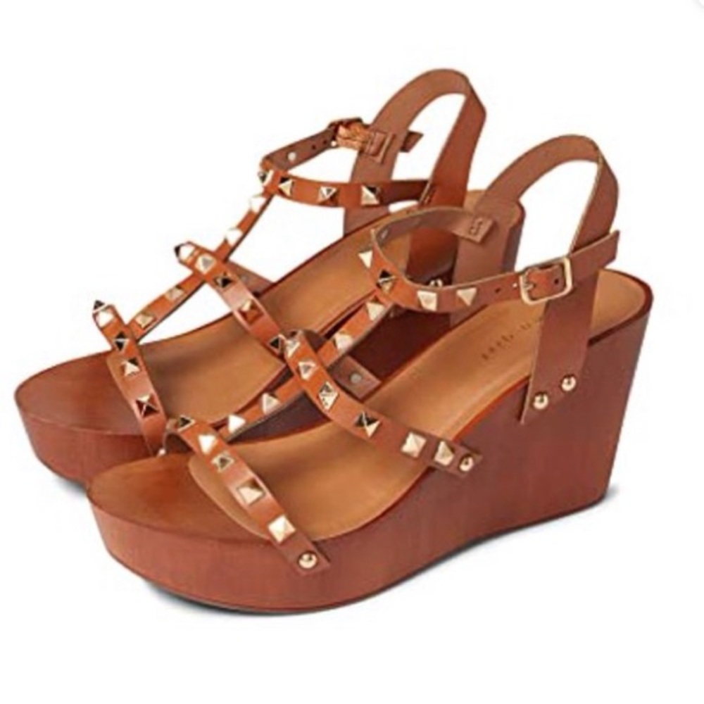 Madden Girl Druid Cognac Wedge Sandal with Rose Gold Accents